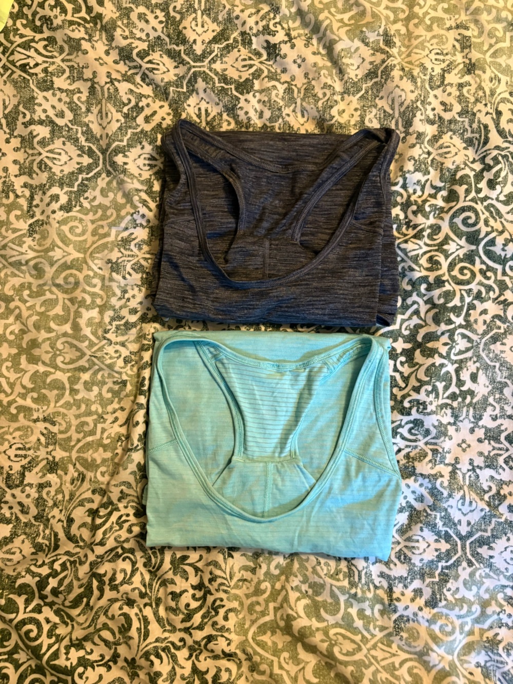 lululemon athletica Women's Tank Tops in Charcoal and Teal